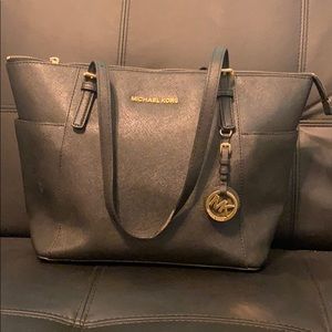 Michael Kors tote